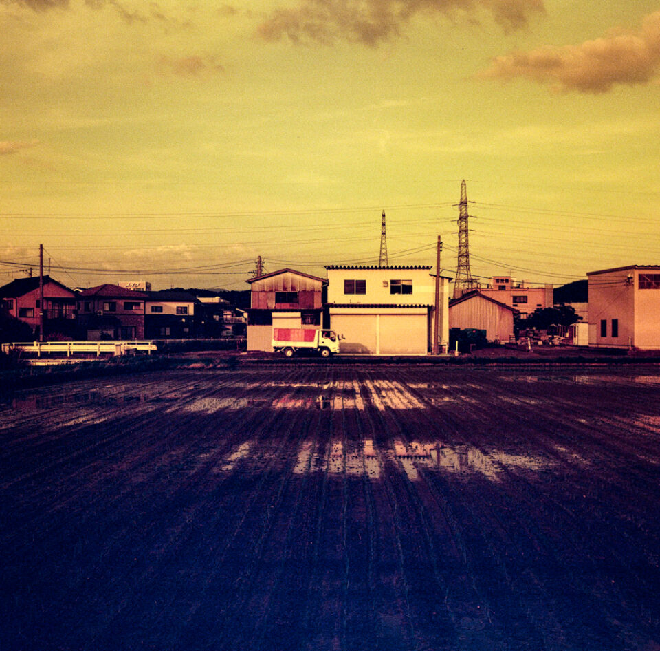 Fuji GF670, Lomo red