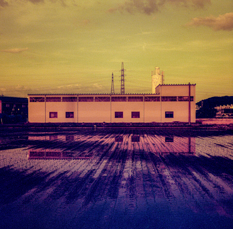 Fuji GF670, Lomo red